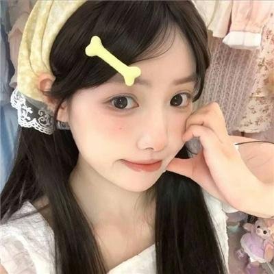 敦君与女朋友